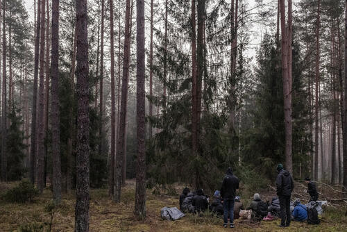 A group of Yemeni and Palestinians continue their journey after receiving food, warm clothes and batteries from a group of activists in a "silent intervention".  

These stories were shared by the people on the move with the photographer Kasia Strek who met them in Poland. MSF teams were not present at these occasions and haven’t spoken to these people.