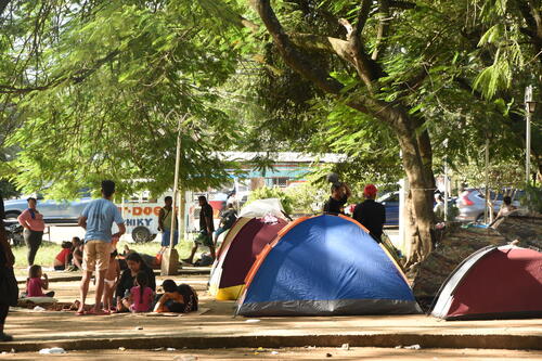 Monument to the Mother Park is a small park located in Danlí, which in recent weeks has become an improvised refuge for migrants.