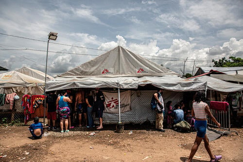From January to October 2023, MSF provided 51,500 medical and nursing consultations in Darién, Panamá. MSF clinic in the Lajas Blancas Migrant Reception Station,