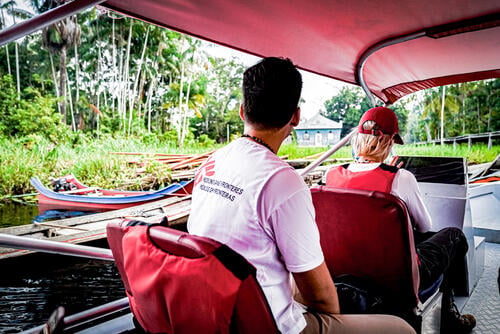 A boat taking MSF staff to the rural area of Portel travels through a river in the Brazilian Northern state of Pará. MSF is supporting local authorities in order to improve healthcare access to the town’s population. Portel has dealt historically with a lack of health professionals and facilities, particularly in hard-to-reach remote areas which are home to vulnerable river dweller communities.