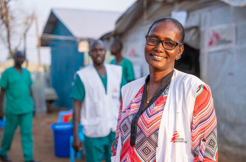 Sarah Kimat – Nursing Activity Manager, Cholera Treatment Centre (CTC) in Juba’s internally displaced persons (IDP) camp, ex-PoC. The current cholera situation in the ex-PoC 3 is alarming. We are still receiving critical patients on arrival. The situation remains dire despite our best efforts in case management. The living conditions in the camp are extremely poor. There is no access to clean water, and the little water available is sold by trucks at exorbitant prices—SSP 1,000 for just 20 litres. For families who cannot afford basic food or milk, purchasing water is unimaginable.