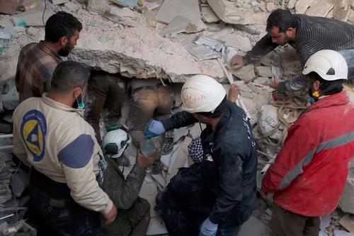 The MSF-supported hospital in Ma’arat Al Numan before it was attacked and destroyed on Monday 15th Feb. At least 25 people were killed, including nine staff members.
The 30-bed hospital  had 54 staff, two operating theatres, an outpatient department and an emergency room. The outpatient department treated around 1500 people a month, the ER carried out an average of 1,100 consultations a month, and around 140 operations a month, mainly orthopaedic and general surgery, were carried out in the operating theatres.

MSF has been supporting this hospital since September 2015 and covered all the needs of the facility including provision of medical supplies and running costs.