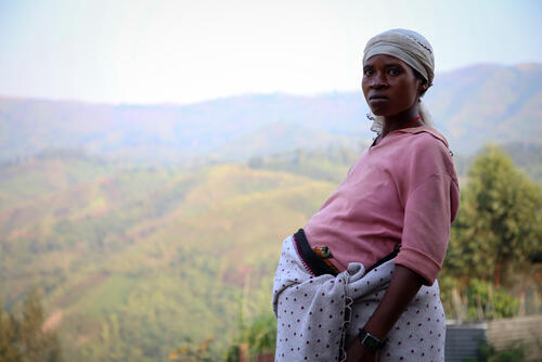 Ajabu, 30 years old, is waiting to give birth at the ‘welcome village’ for pregnant women at the Masisi Hospital in The Democratic Republic of the Congo. Women may be accompanied by another woman to help prepare meals for them, or bring their younger children if there is no one to care for them while they are staying at the facility. She has had ten pregnancies in the past, but has only five surviving children.