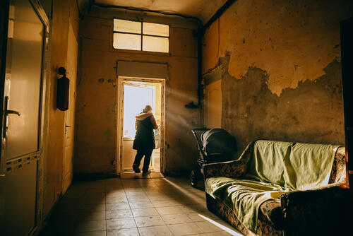 “We spent several months in the basement, without light or food supplies. It was very damp there and Vanya developed a bad cough. Before leaving, we didn't even go into the house. We had our documents with us, so we just grabbed a backpack and left,” recalls Yuliia Murashkina.  

Her family occupies two rooms in a shelter in Dnipro. Yuliia and her son, 12-year-old Vanya, live in one room. In the next room is Yuliia's 17-year-old daughter Kateryna and her children, 3-year-old Sasha and 2-month-old Damir.  

Yuliia first left her home because of the war in 2014, when Vanya was not yet one. "I only had his rompers and a bottle of food with me. So when I had to flee for the second time in 2022, I wasn't worried about my belongings. I was only afraid that we wouldn't make it, because the previous evacuation bus had been attacked."