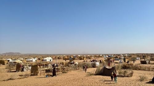 In Daba Naira  camp of Tawila, in North Darfur state, western Sudan, families live in fragile straw huts and makeshift shelters that provide almost no protection from harsh weather or fire. Overcrowding and sparse materials leave many exposed to constant risk, reflecting the extreme vulnerability of displaced communities.